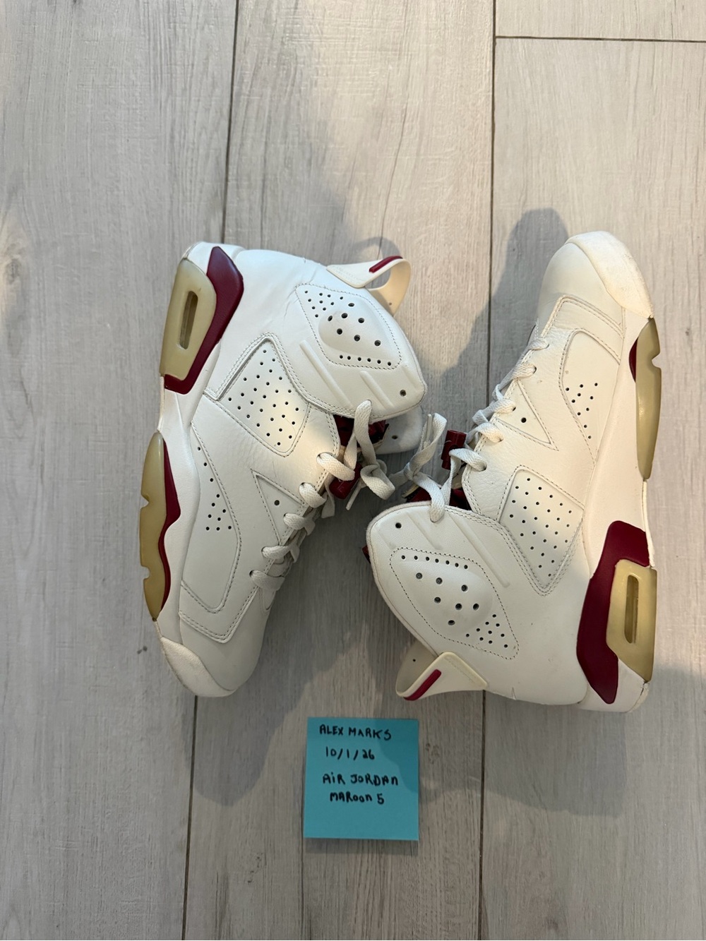 Jordan Men's Retro Sneakers - White & Maroon